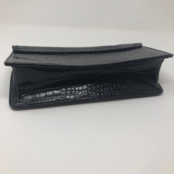 Liz Claiborne Black Shoulder Bag - Picture 5 of 8